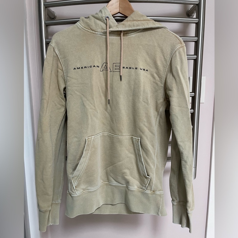 American Eagle Outfitters Beige Sweatshirt